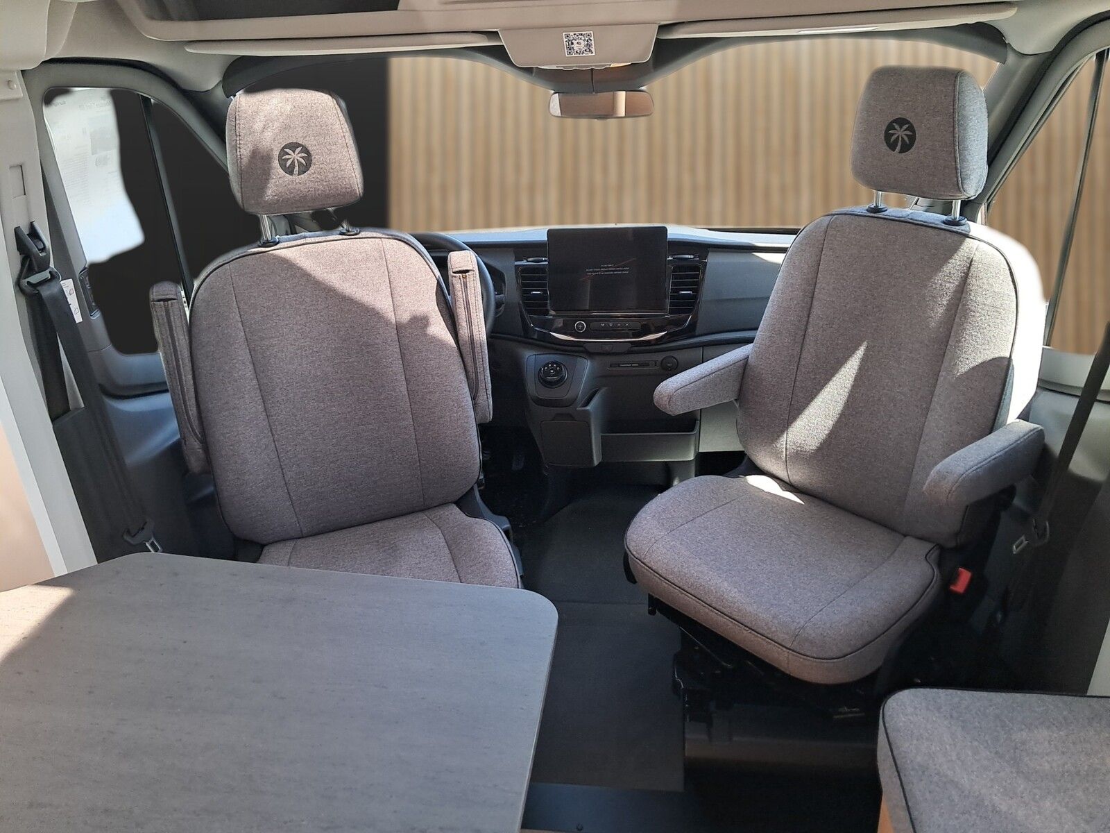 Fahrzeugabbildung Sunlight Adventure T Ford 680 BiXenon,Autom.Abwasserisol.