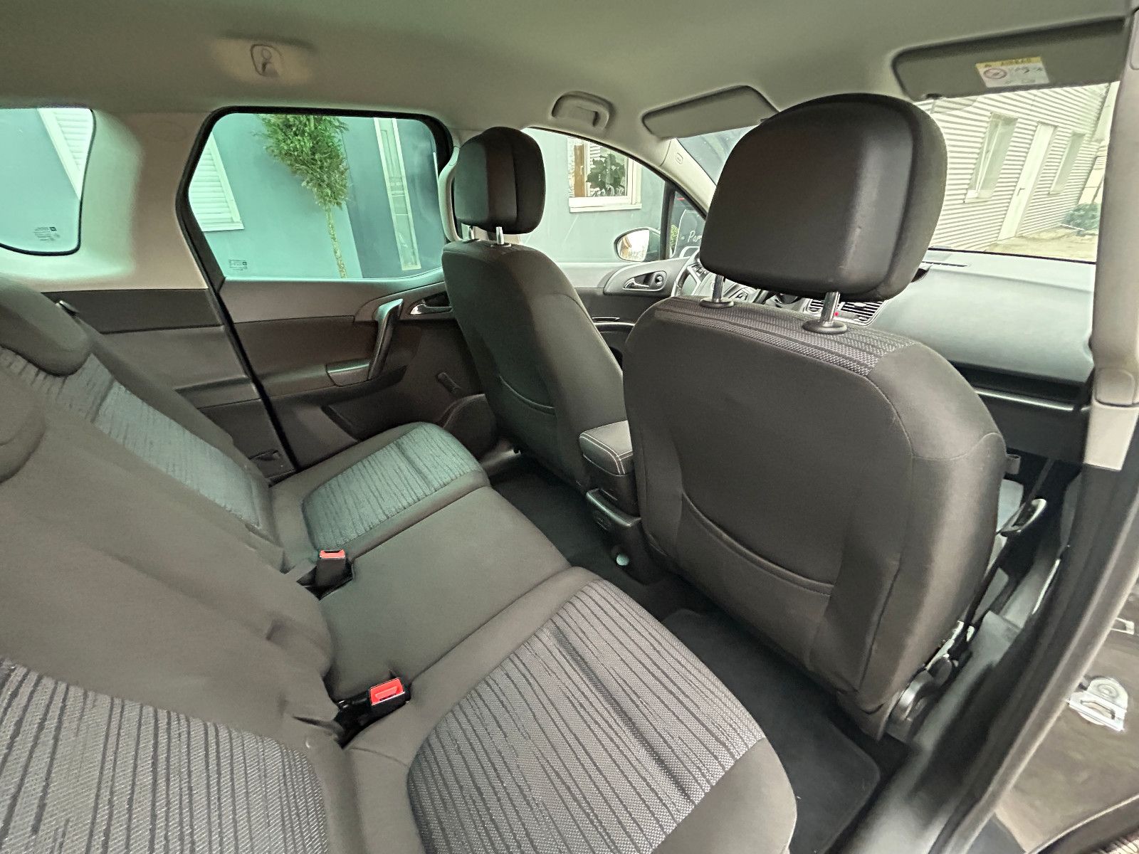 Daumennagel 11 - Opel Meriva B 1.4 Style/II.HD/MFL /SHZ/LHZ/PDC/TEMPOM