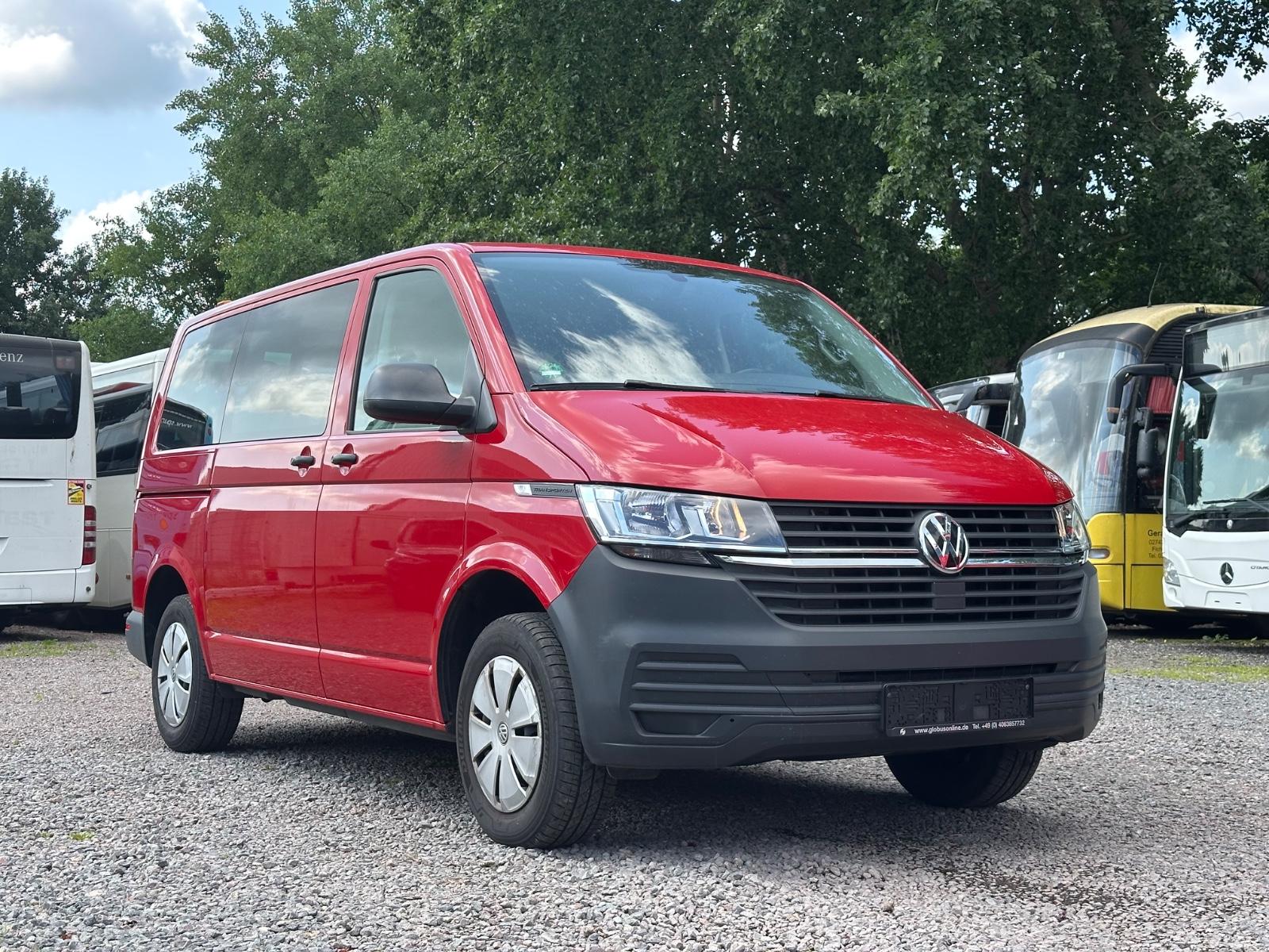 Volkswagen T6 Kombi (PDC Hi*ACC*StandHz*9 Sitzer*AC)