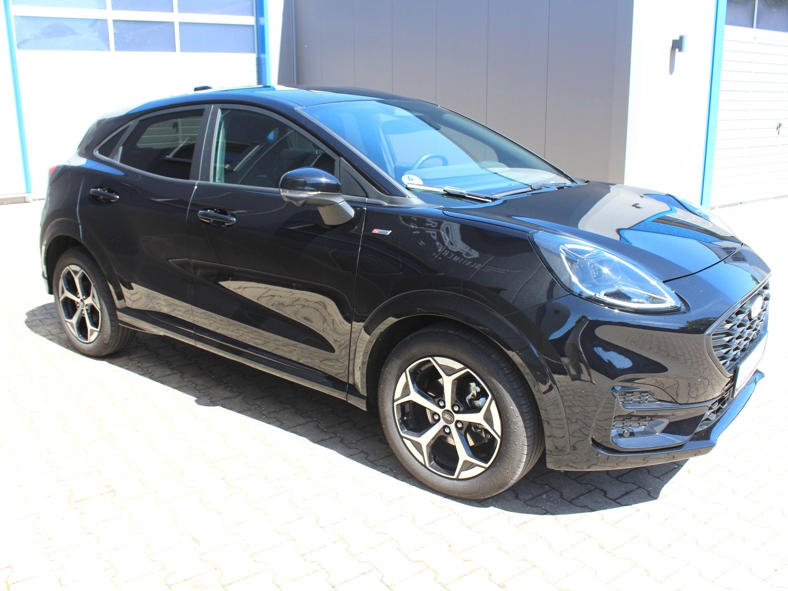 Fahrzeugabbildung Ford Puma ST-Line 1,0 EcoBoost Mild Hybrid
