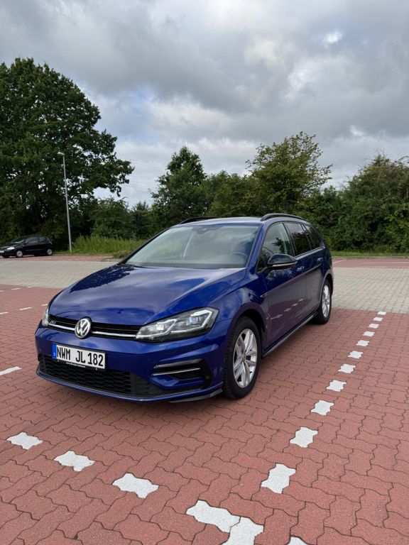 Image of Volkswagen Golf