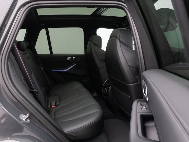 Foto Nummer 26: BMW X5 M