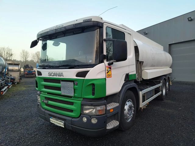 Scania P360 19000L FUEL/CARBURANT - RETARDER - VERY GOO