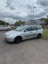 Ford Focus gepflegter Zustand mit TÜV 2. Hand - gebrauchte Ford Focus aus dem Jahr 1999