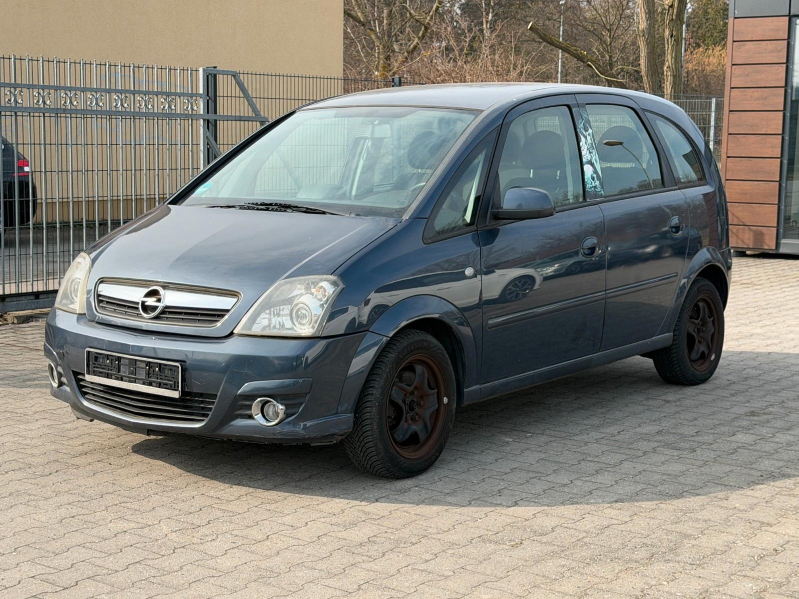 Opel Meriva Innovation "110 Jahre" Automatik Kamera