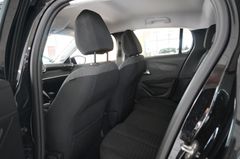 Fahrzeugabbildung Peugeot 208 1.2 ACTIVE PACK NAVI/LED/SPORT/PDC/TEMP./ASS