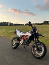 KTM Smcr 690 - KTM 690 SM