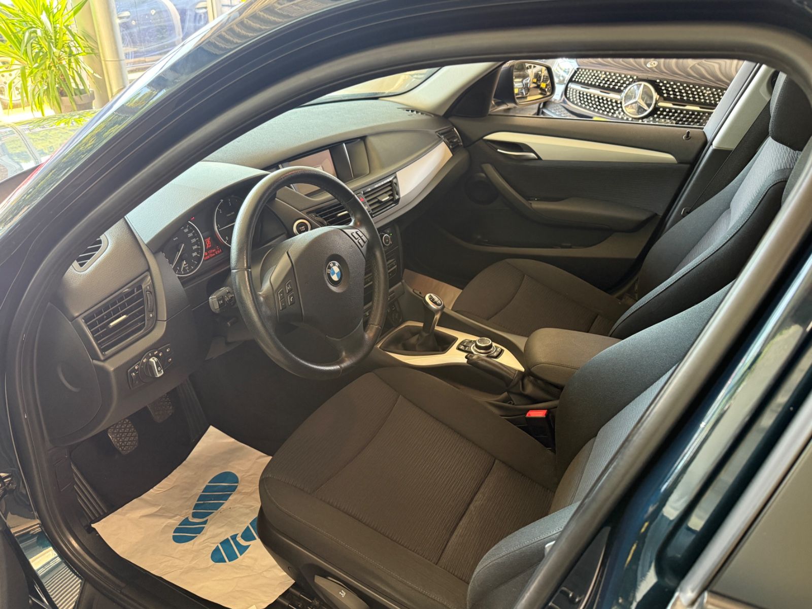 Fahrzeugabbildung BMW X1 sDrive 16 d