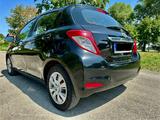 Toyota Yaris 1,33-l-Dual-VVT-i Club Club - Toyota Yaris: 33