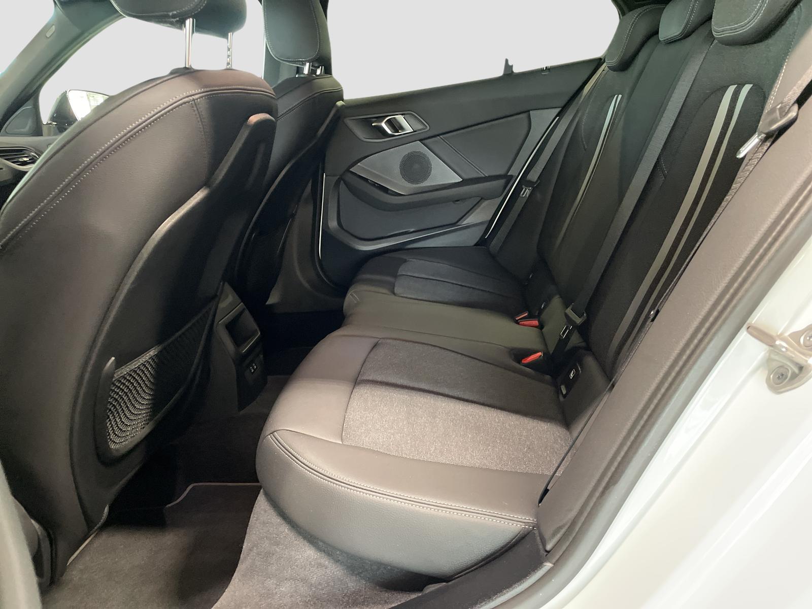 BMW 118 i Sport Line LiveCockpitProf Kamera HiFi LED, миниатюра 10
