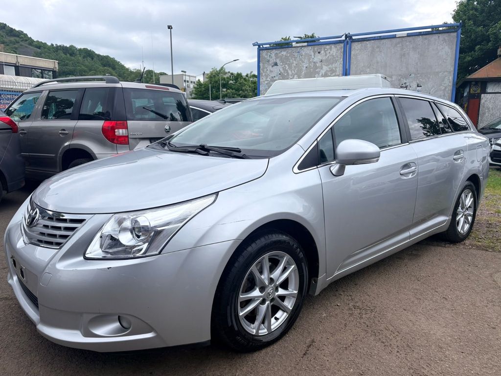 Angebot ansehen Toyota Avensis