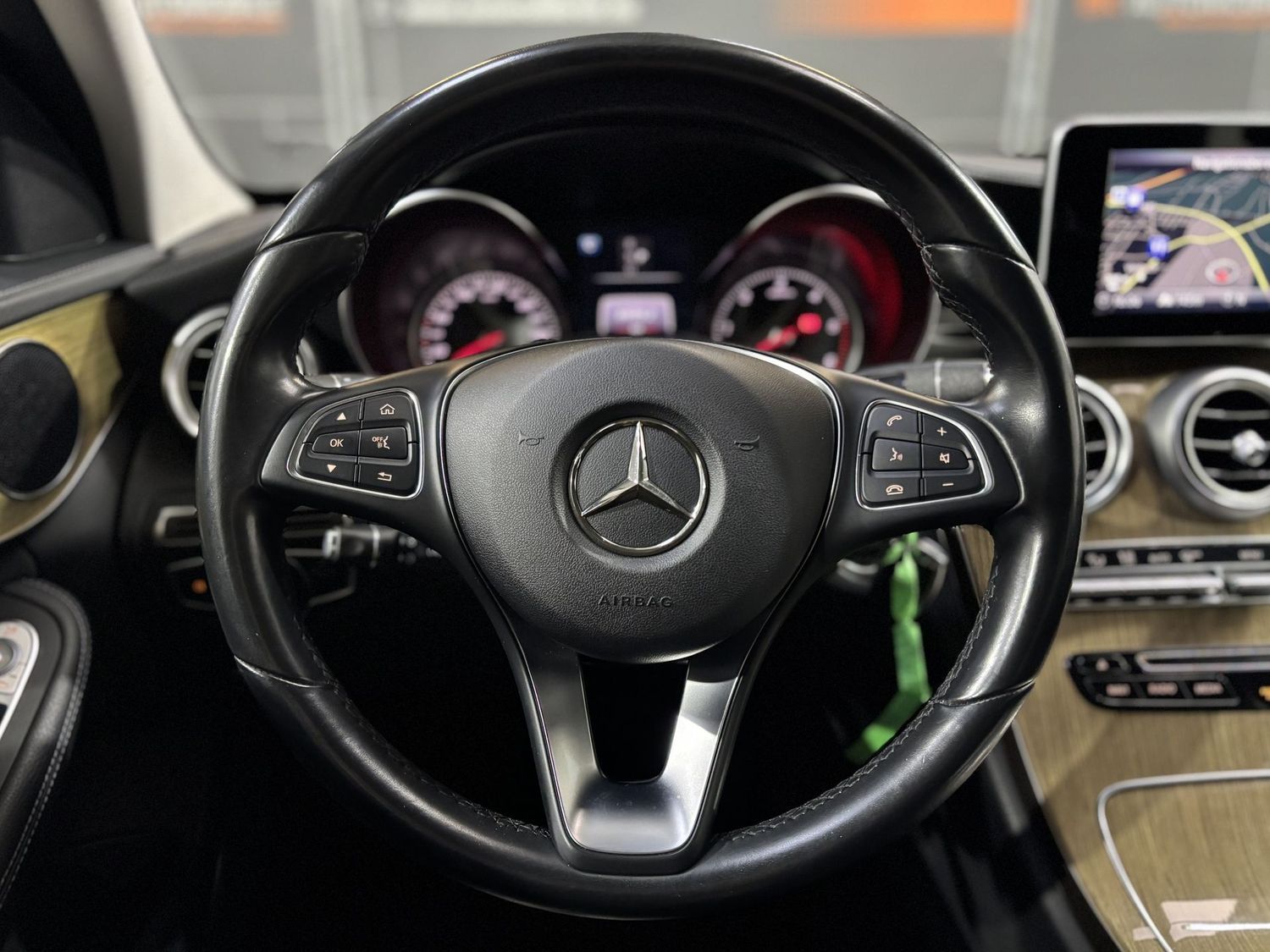 Fahrzeugabbildung Mercedes-Benz C 250 T d 4Matic Exclusive#Sport#LED#Kamera#Temp