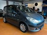 Peugeot 1007 Premium 53-TKM/AUT./KLIMA/PDC/ALLWETTER - Peugeot 1007 Benziner Gebrauchtwagen