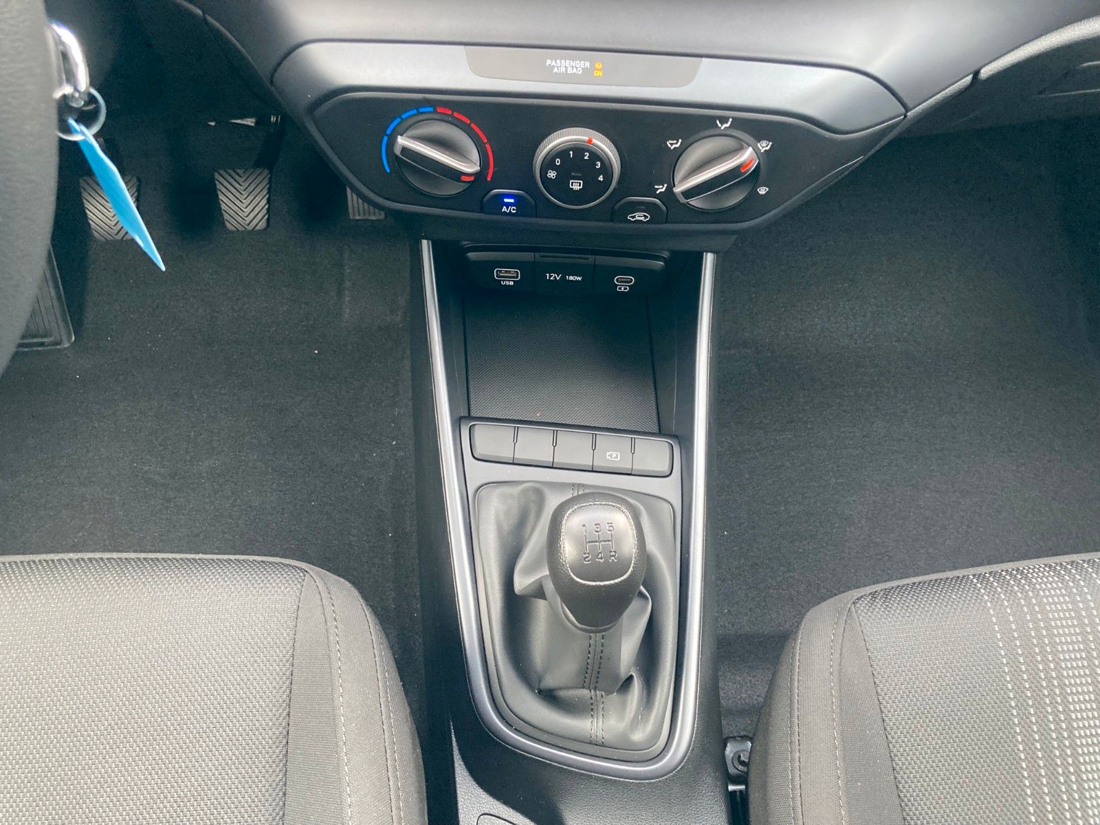 Hyundai i20 – Bild 12