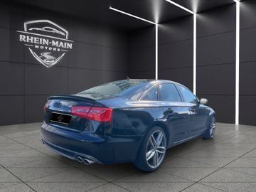 Audi A6 - 6