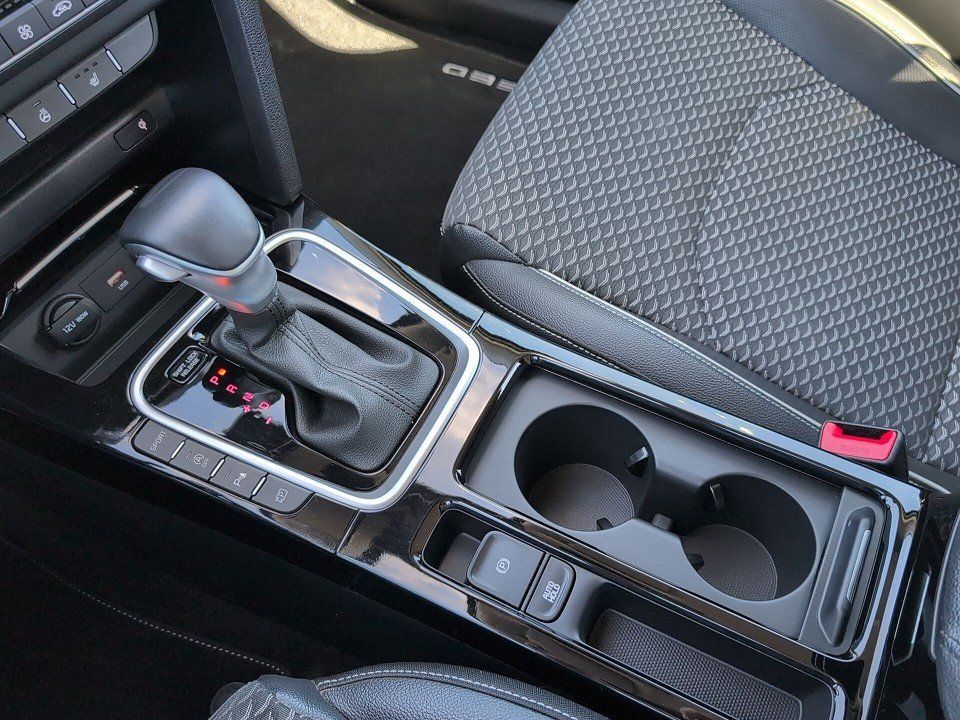 Fahrzeugabbildung Kia CEED SW 1.5T DCT SPIRIT AHK TECH/LEDER-PAKET JBL