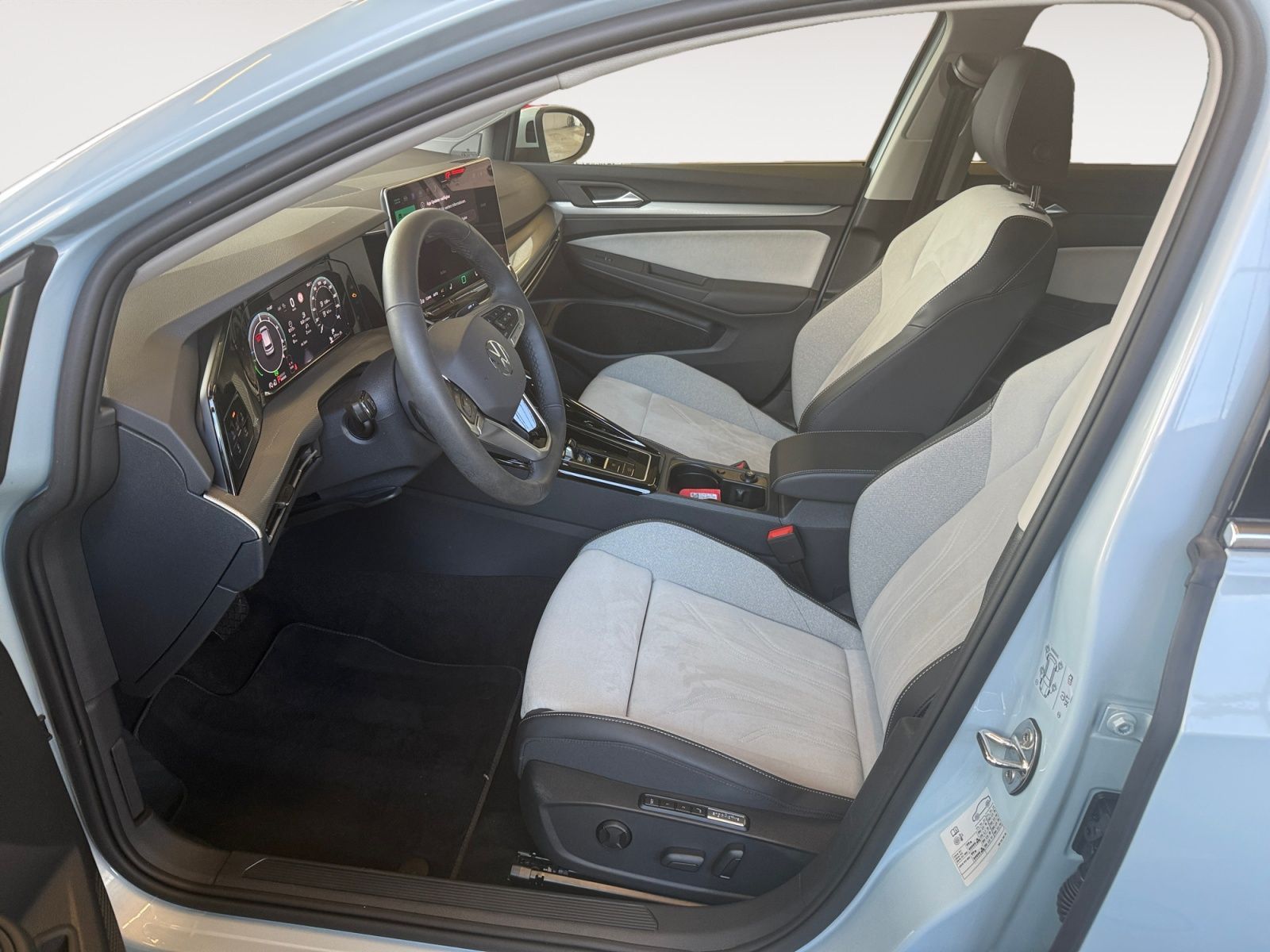 Volkswagen Golf - Bild 10