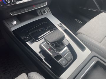 Audi Q5 50 3.0 TDI quattro advanced MATRIX STDHZG HUD