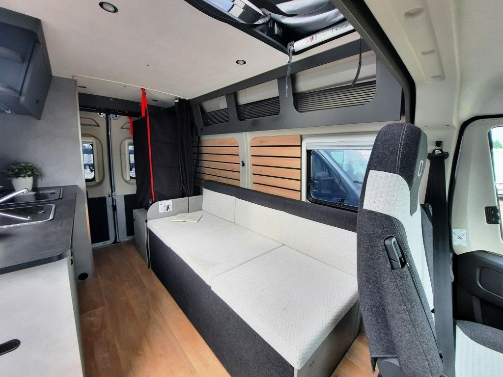 Fahrzeug Übersicht 7 Fahrzeugabbildung Crosscamp ADVTR 5.41 Verfüg./Sparen Sie 11.551,- €
