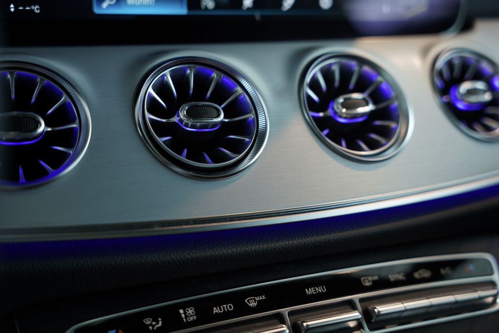 Mercedes Benz E 220