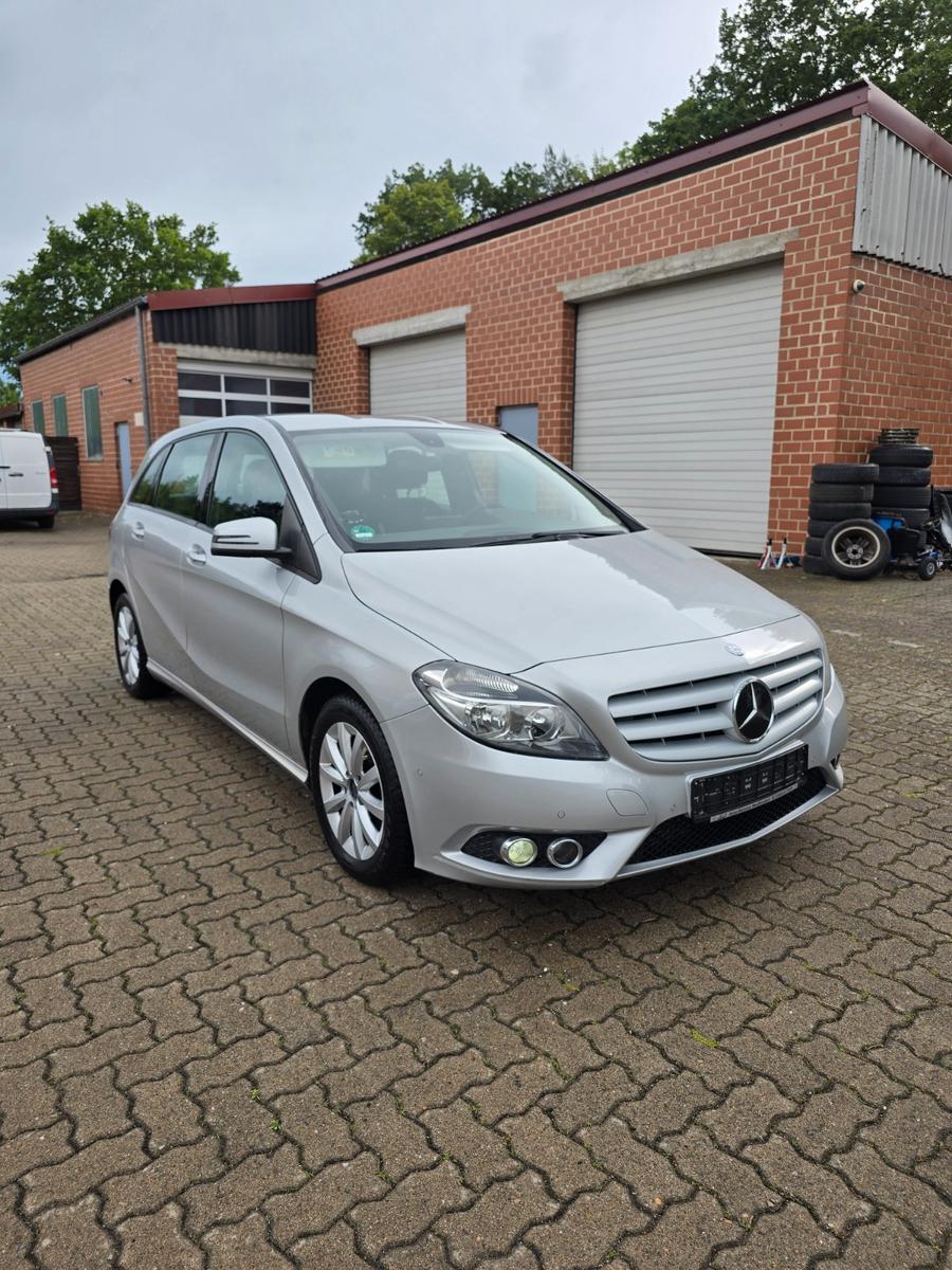 Mercedes-Benz B 180 B B 180