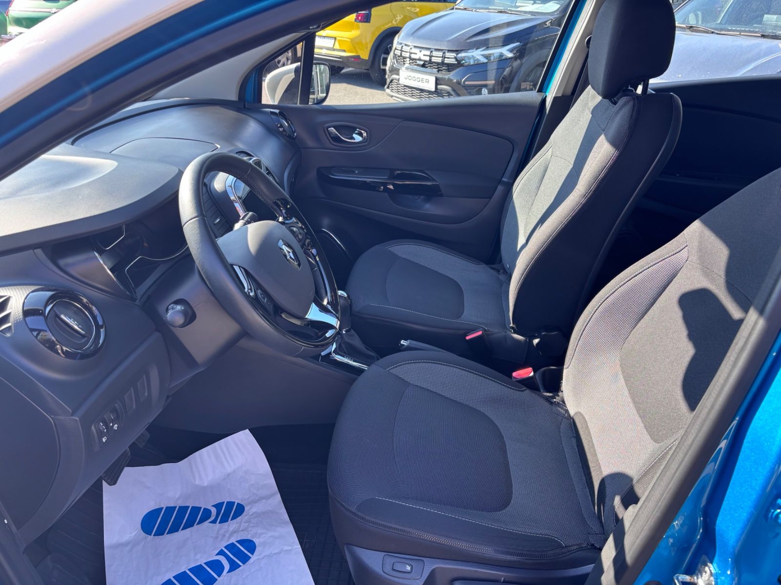 Fahrzeugabbildung Renault Captur Luxe