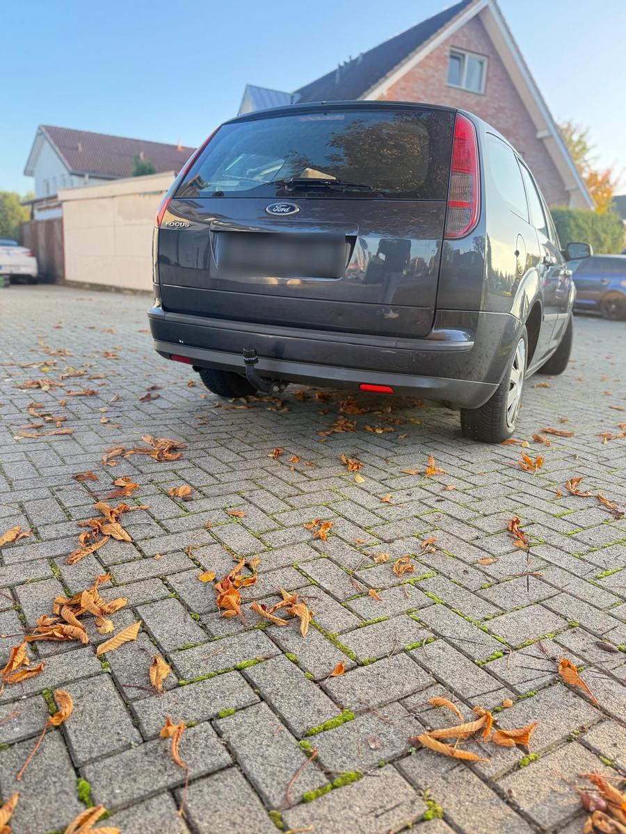 Ford Focus 2007 — engine 101 HP (74kW)