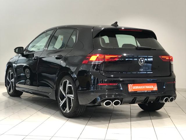 Volkswagen Golf VIII R Lim. 4M 2.0 TSI DSG ACC LED 1.HAND