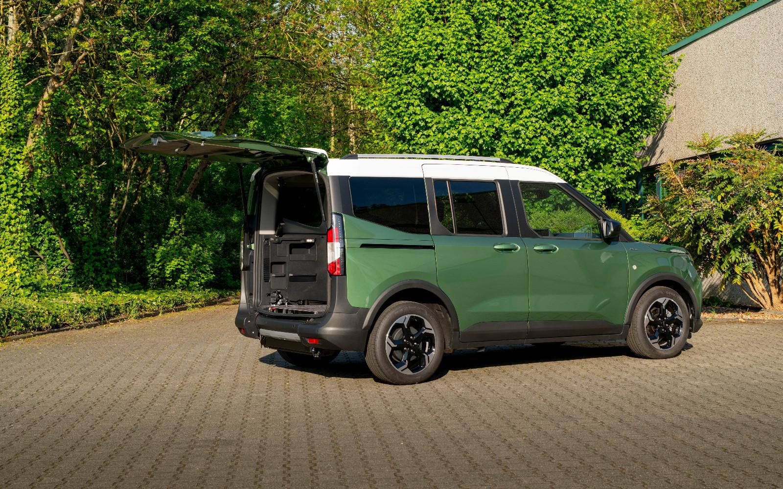 Ford Tourneo Courier Active