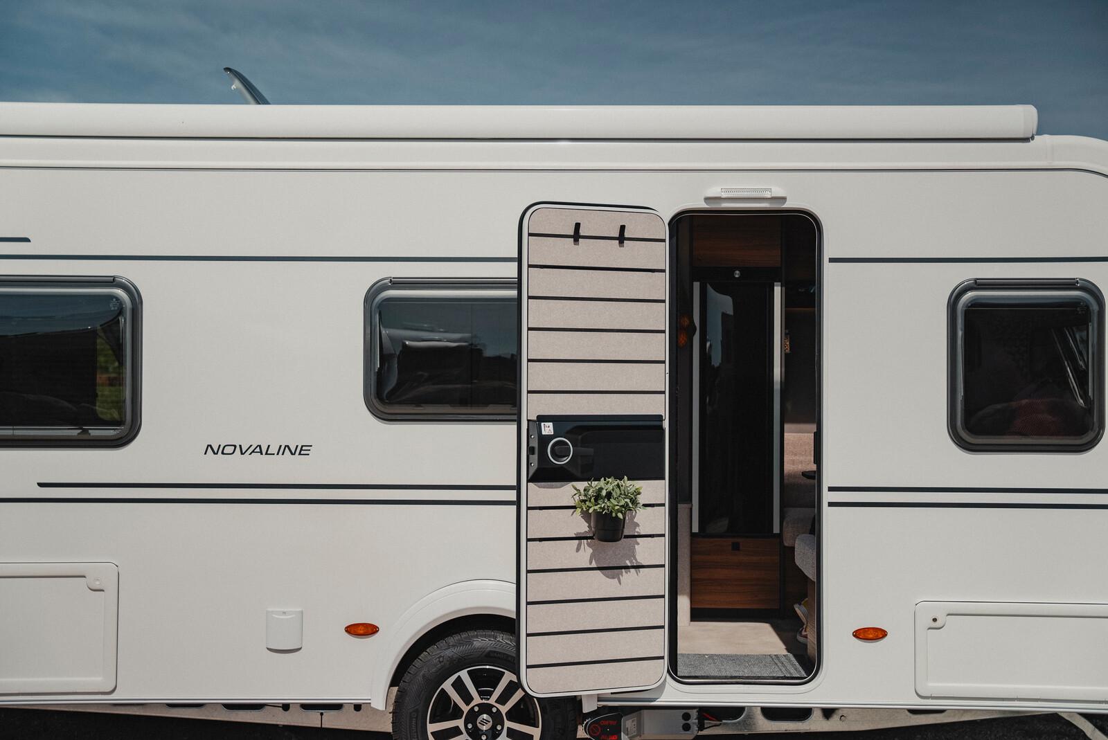 HYMER / ERIBA / HYMERCAR Eriba Novaline 465 Mover/Autark/TV/Markise