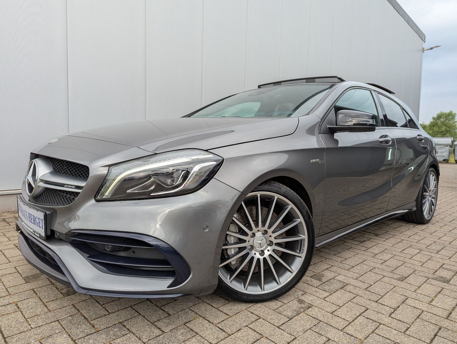 MERCEDES-BENZ A 45 4MATIC AMG SPEEDSHIFT 7G-DCT