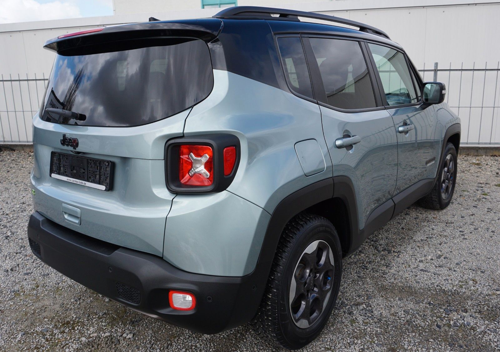 Fahrzeugabbildung Jeep Renegade Longitude Mild-Hybrid FWD, Kamera