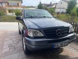 Mercedes-Benz ML 320 - Leder, Allrad, Automatik, AHK, Klima - Mercedes-Benz ML 320 mit Benzin-Antrieb