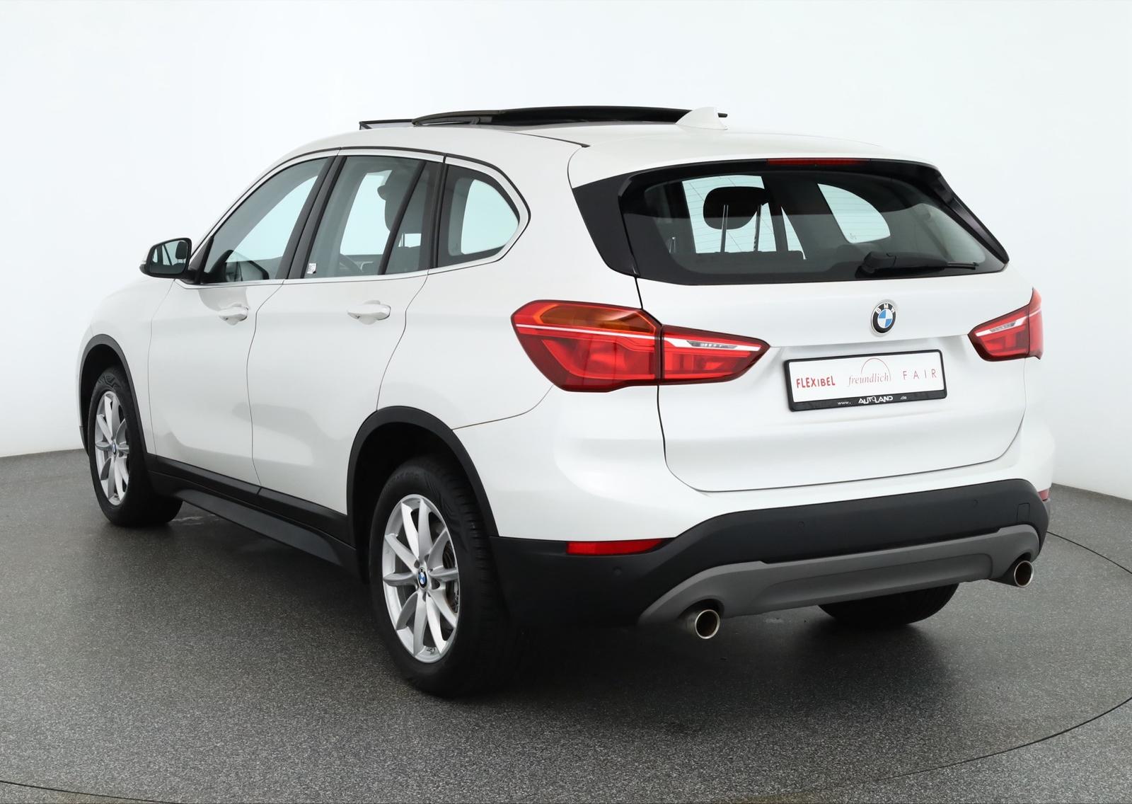 BMW X1 sDrive 20i Advantage Navi Panorama Tempomat