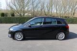 Mercedes-Benz B 180 Urban*Navi*Kamera*LED*Garantie* - gebrauchte Mercedes-Benz B 180 aus dem Jahr 2017