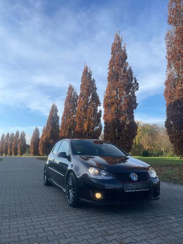 Volkswagen Golf 2.0 T-FSI GTI