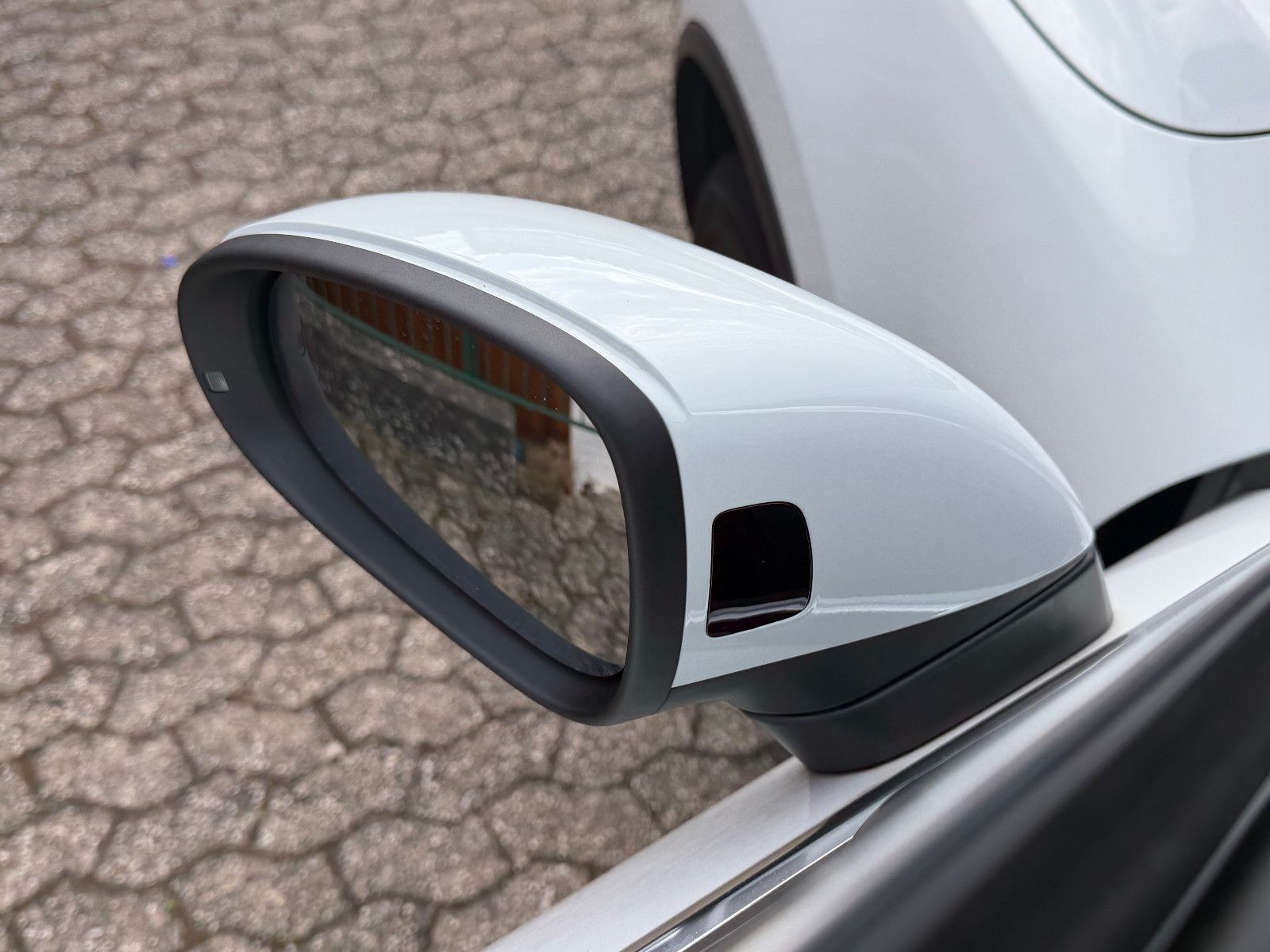 Fahrzeugabbildung Volkswagen Touareg V6 TDI BMT/Terrain Tech 4Mot/NAVI/LEDER