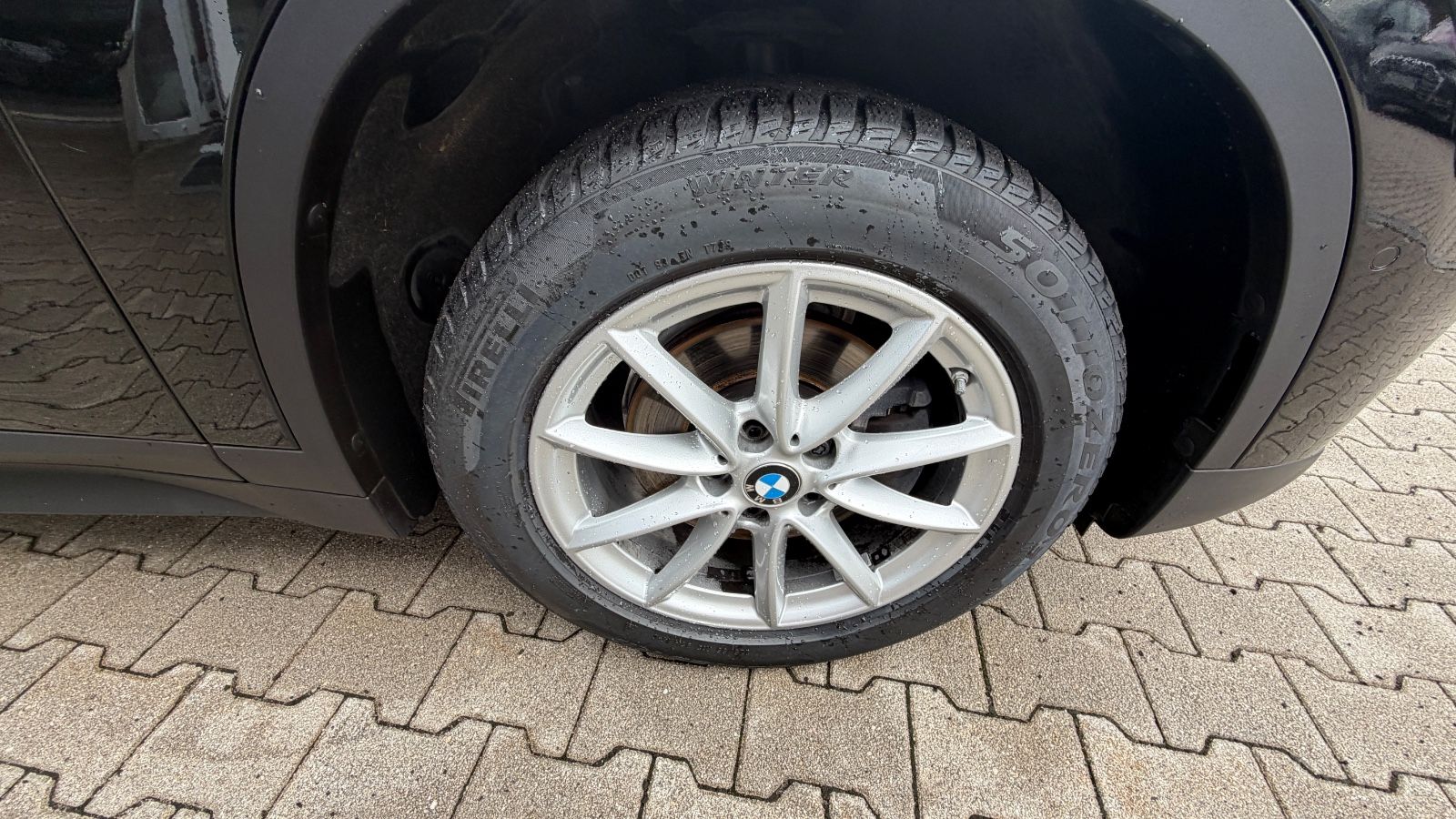BMW X1 sDrive 18 d Advantage foto 7