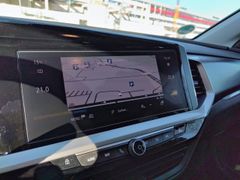 Fahrzeugabbildung Opel Grandland Elegance 1.5D AT8 AHK, Navi, ACC