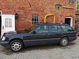 Mercedes-Benz 2x  Mercedes 300 TD + Miesen 250 D an Bastler - Mercedes-Benz S 300: 300d