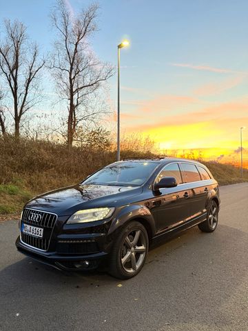 Audi AUDI Q7 4.2 TDI S-LINE/7-SITZER/PANO/AHK/B...