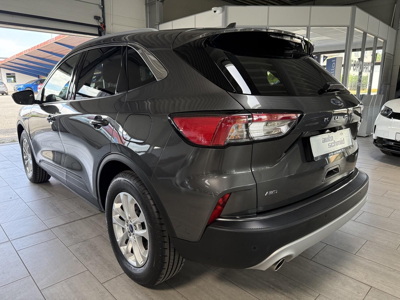 Ford Kuga Titanium X AWD imagem 3