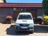 Toyota Hilux Extra Cab 4x4*1.Hand*Scheckheft*AHK* - weiße Toyota Hilux