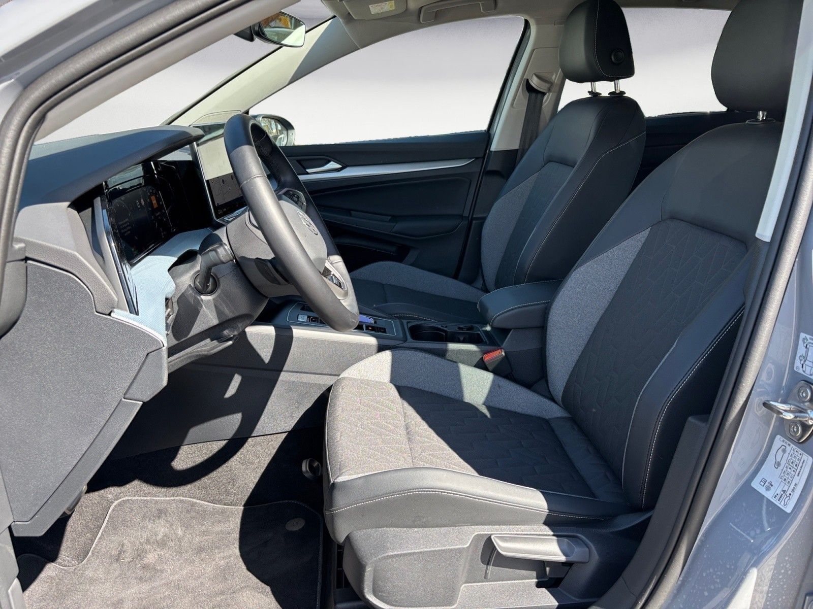 Volkswagen Golf - Bild 7