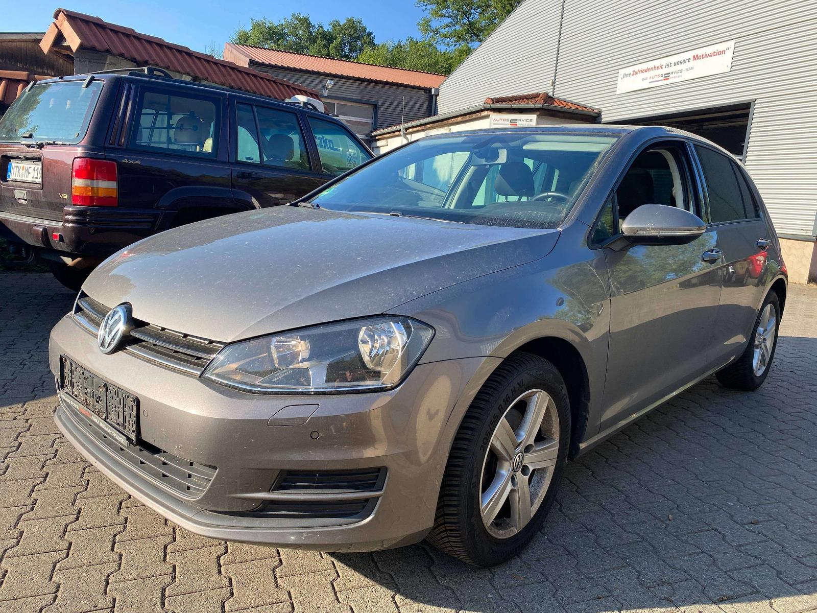 Volkswagen Golf VII 1.6 TDI Comfortline Scheckheft u-frei T