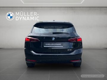 BMW 216 - 4