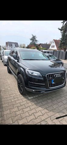 AUDI Audi Q7 2014