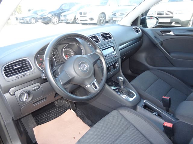 Fahrzeugabbildung Volkswagen Golf VI Comfortline/1.Hand/Xenon/DSG/Garantie