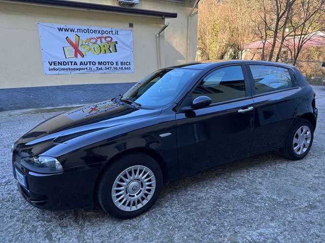 Alfa Romeo 147 147 5p 1.6 ts 16v BlackLine 105cv