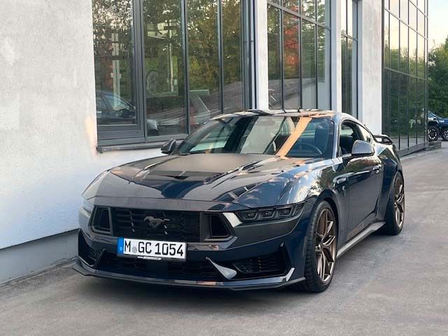 Ford Mustang Fastback 5.0 Ti-VCT V8 334 Dark Horse